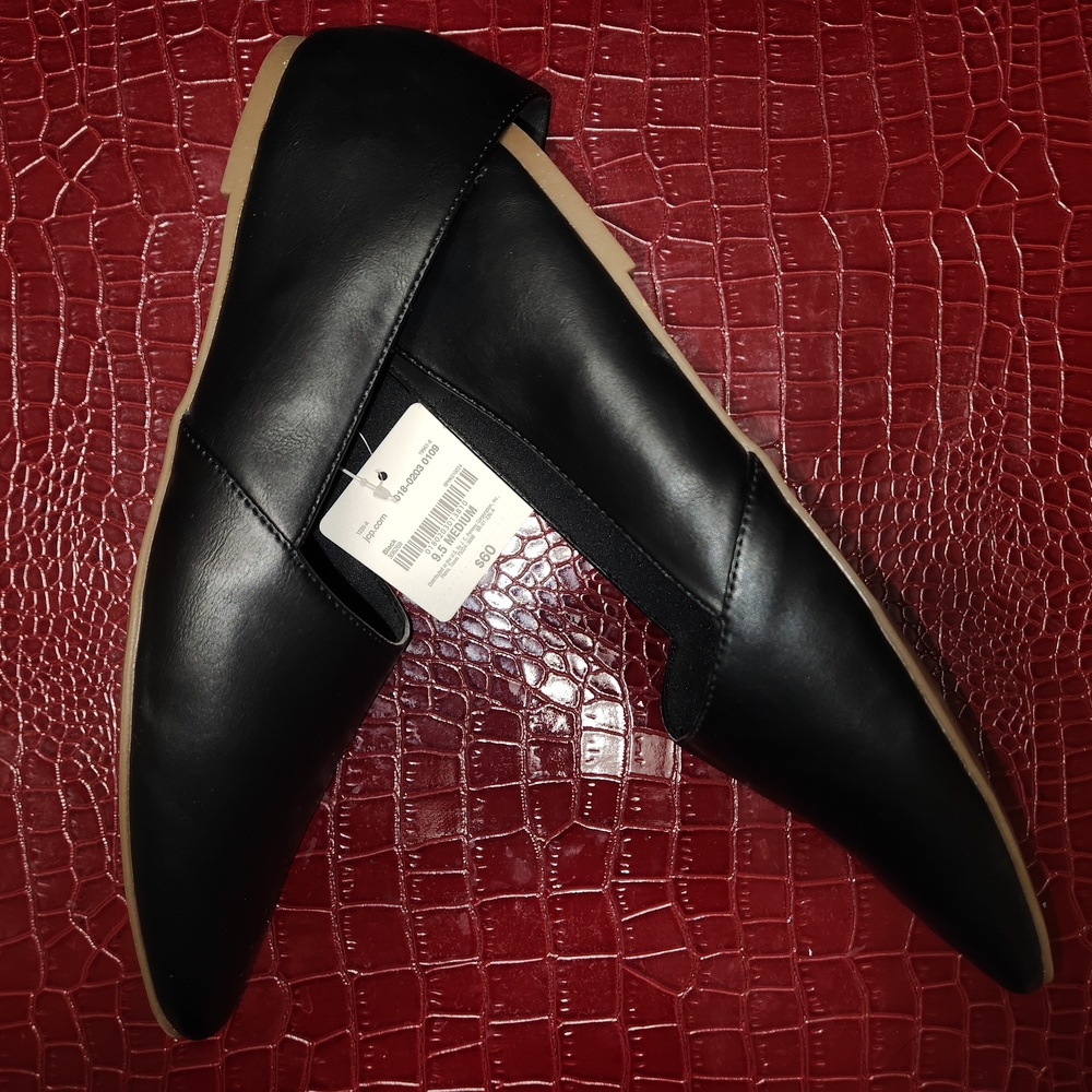 a.n.a Black Pointed-Toe Ballet Flats - Picture 3 of 5